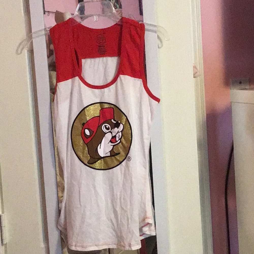 !!!WHITE & RED & GOLD BUC-EE’S TANK TOP!!!